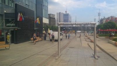 Kurtyny wodne na upalne dni